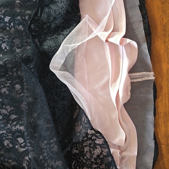 Express High Waisted Lace And Tulle Black And White Fit And Flare Skirt Size 12 - Picture 4 of 8